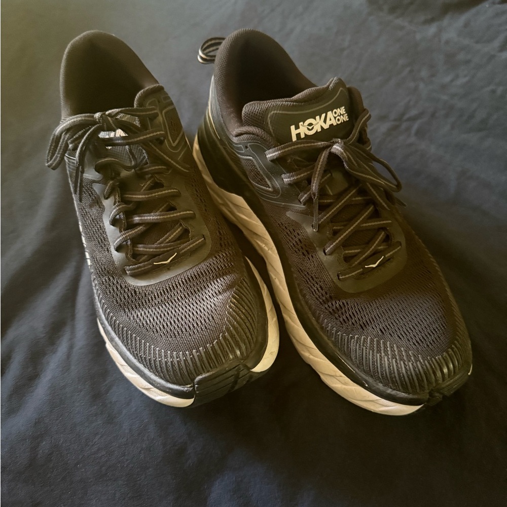 Hoka One One Women’s Bondi 7 Shoes